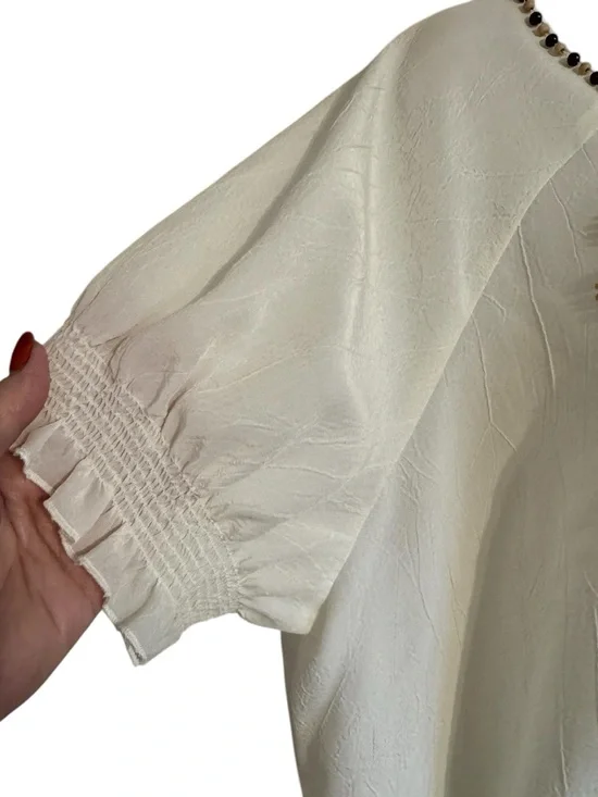 GORGEOUS Neutral Cream Embellished Peasant Top   SIZE:  18/20    #C - Picture 4 of 9